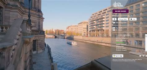 City Walks Live.